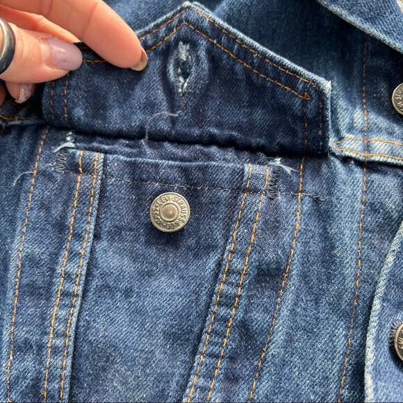 Vintage 80s Levis made in Canada red tab denim jean trucker jacket - Picture 5 of 6